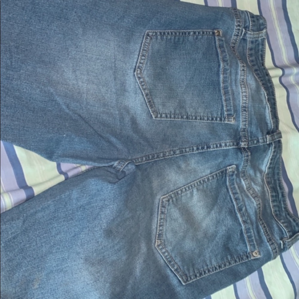 Jeans - Picture 3 of 6